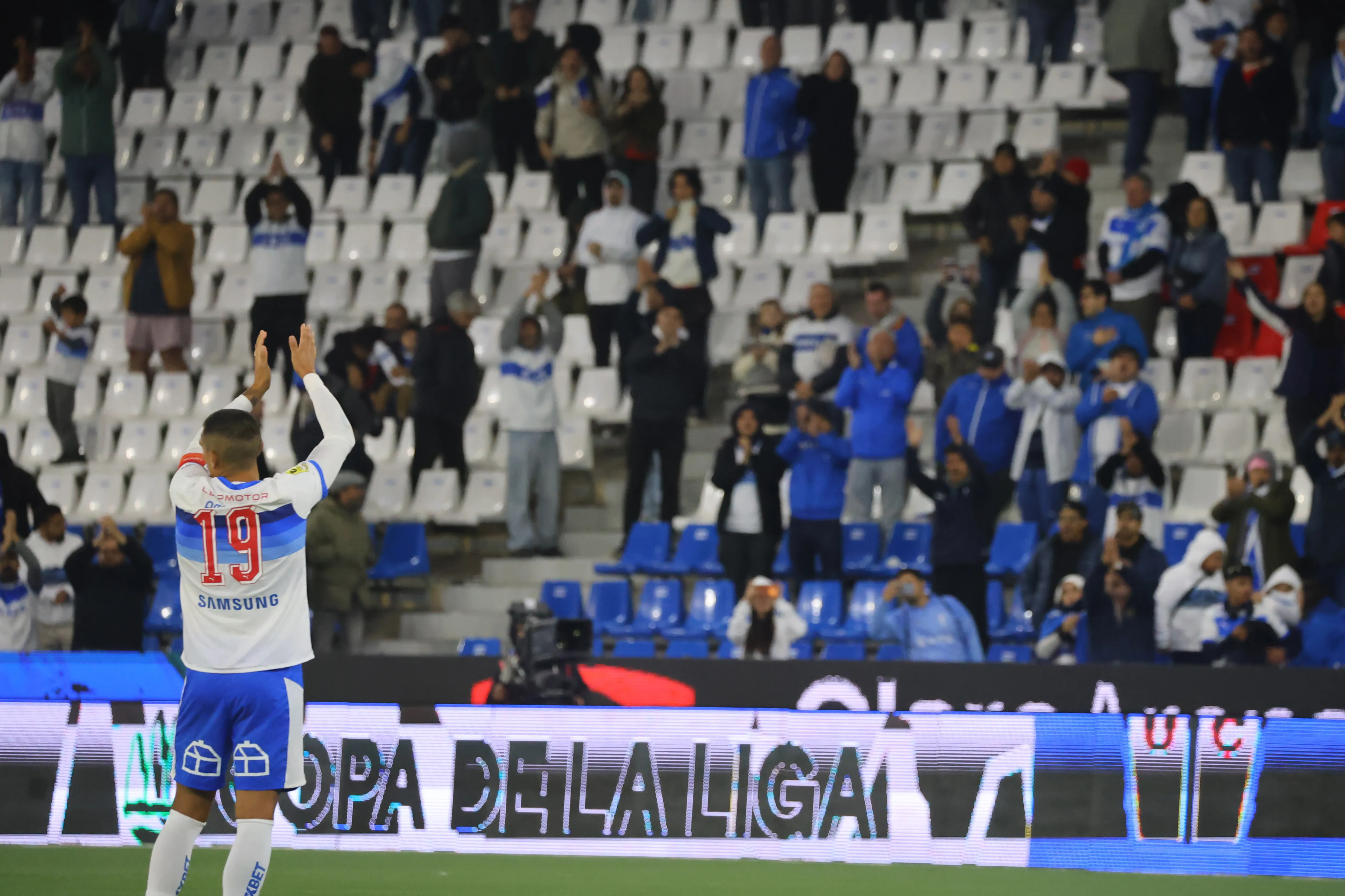 Conmebol también presiona a la UC con el Claro Arena. Foto: Jonnathan Oyarzun/Photosport