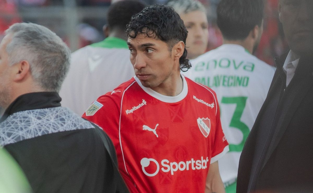 Luciano Cabral responde a cortada de Nicolás Córdova con golazo en Independiente