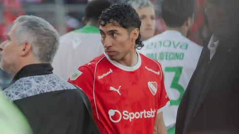 Luciano Cabral se destapó en Independiente justo cuando Nicolás Córdova lo cortó en Chile.