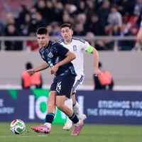 Jugó solo 53 minutos con Paqui en la U, y ahora pone un pie en el Mundial