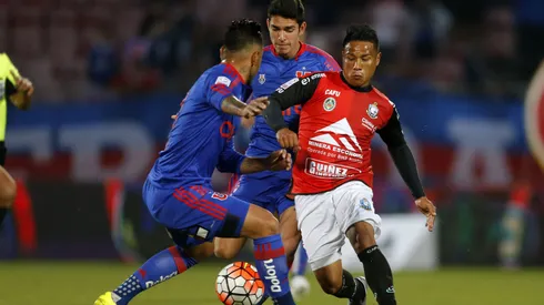 Óscar Salinas anunció su adiós del fútbol.