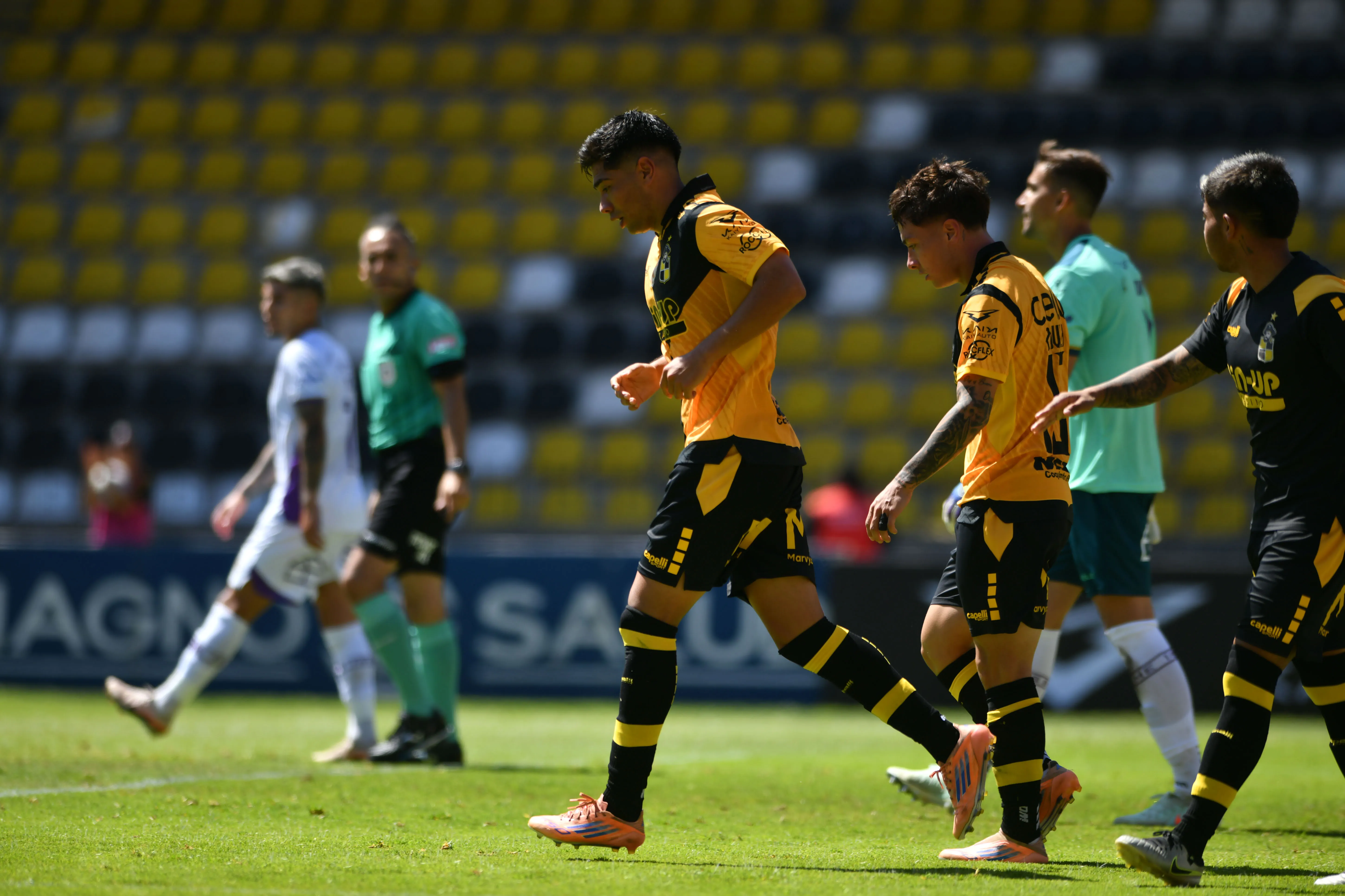 Zavala fue clave en la remontada de Coquimbo ante los lilas. (Alejandro Pizarro Ubilla/Photosport).