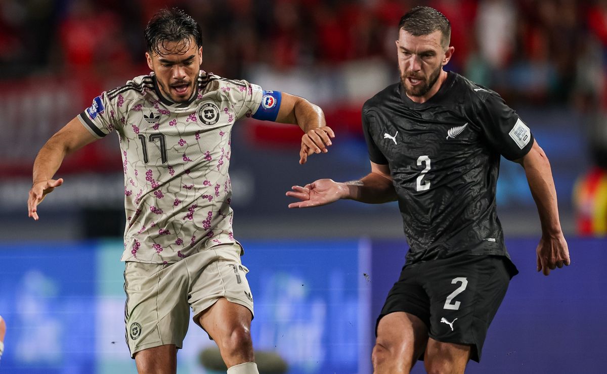 Gabriel Suazo se enoja por las críticas a la Roja: “Los comentarios de afuera…”