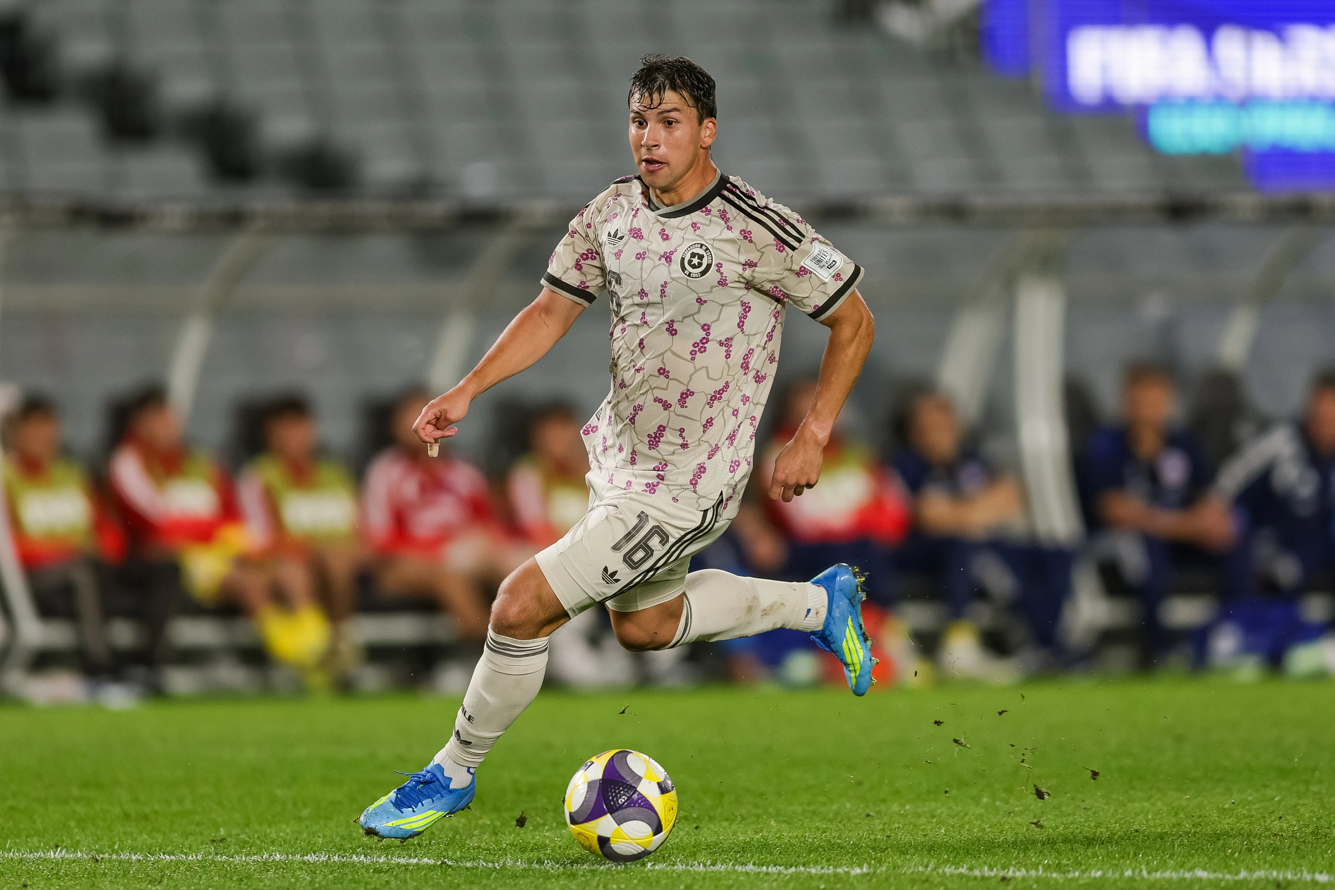 Gonzalo Tapia se alzó como el gran ganador luego de marcar dos goles en los amistosos de Chile. Foto: Photosport.