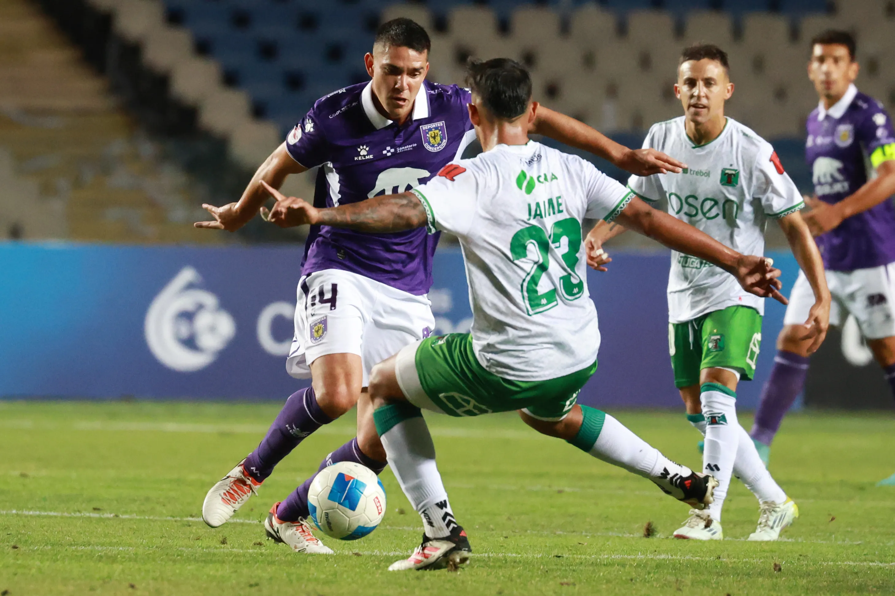 Martínez jugando por Concepción en 2025. Imagen: Photosport