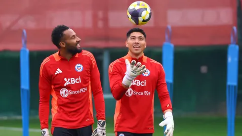 Córdova le abre la puerta de La Roja a Brayan Cortés, pero respalda a Vigouroux.