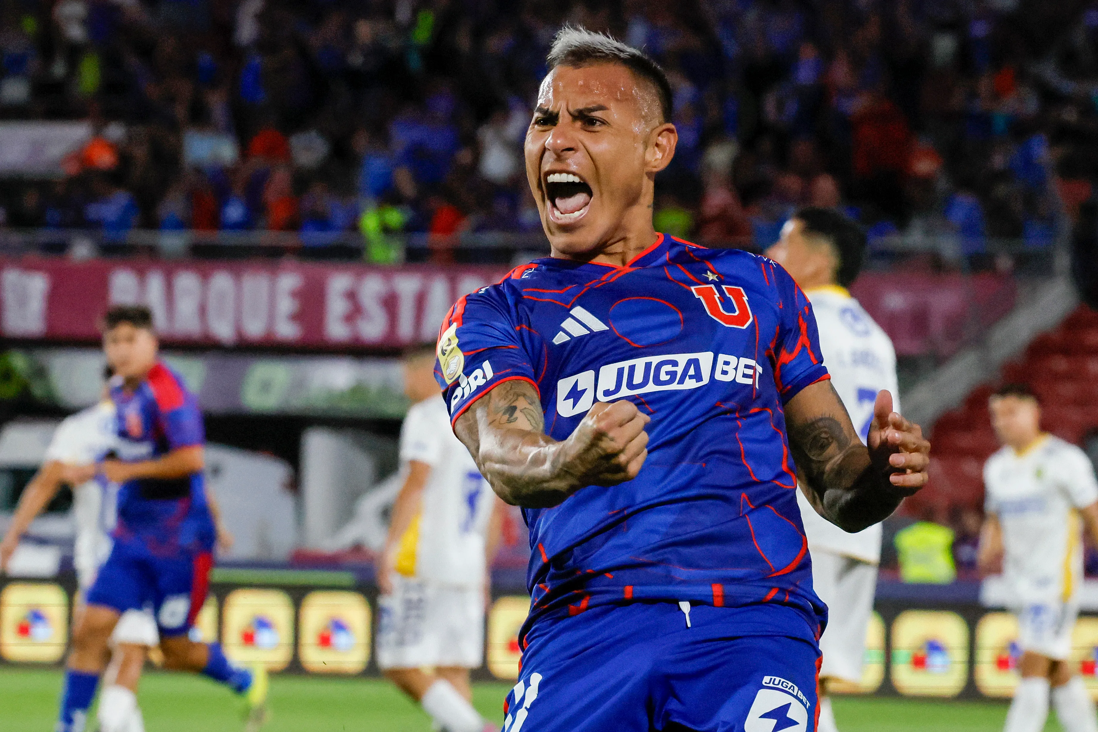 Eduardo Vargas ha sido destacado en la U. Foto: Andres Pina/Photosport