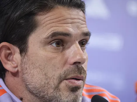 Gago explica desesperada medida con los lesionados en la U