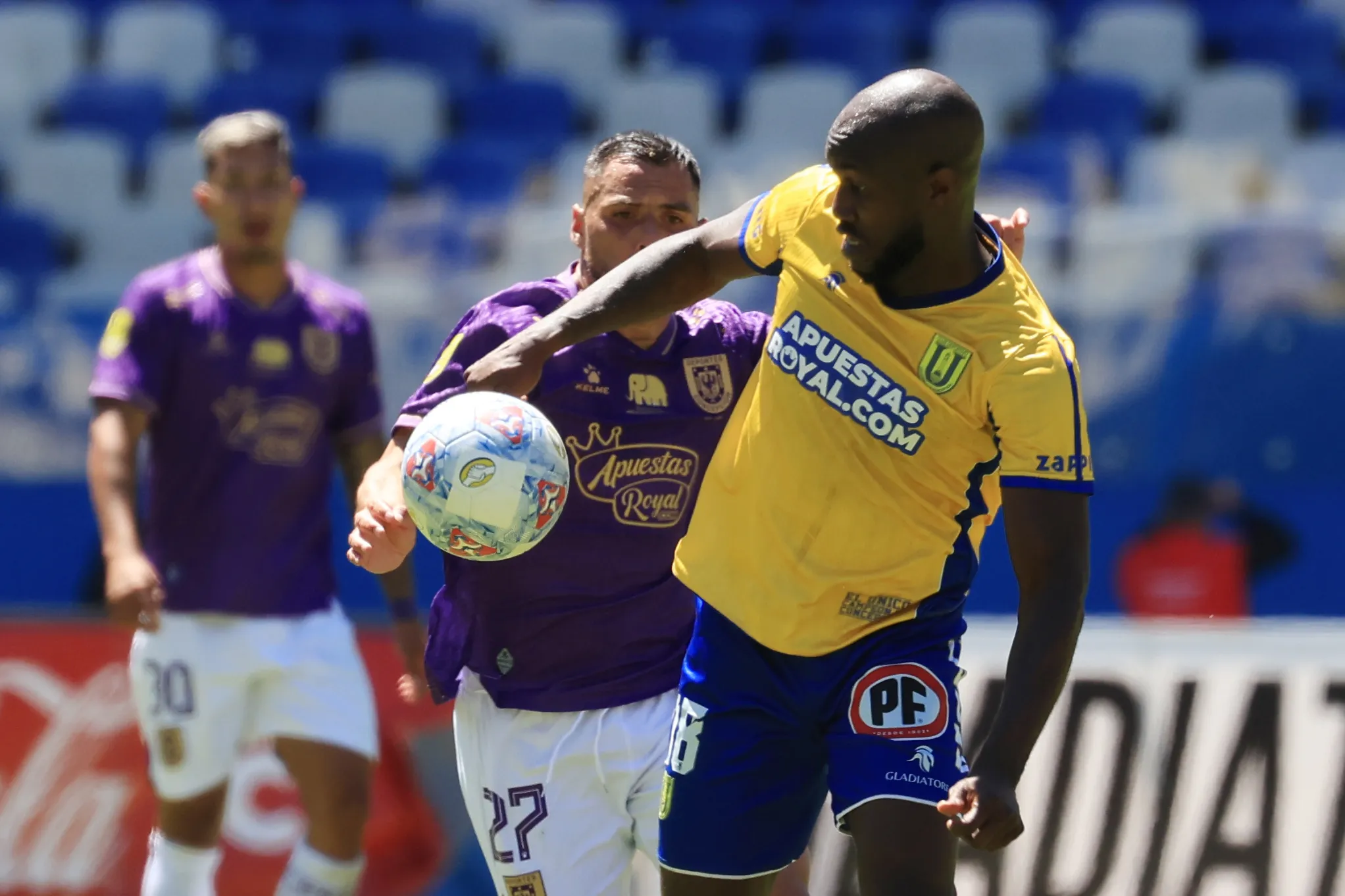 Cecilio Waterman es fijo en Panamá para el Mundial, lo que favorecerá a la U de Conce. Foto: Eduardo Fortes/Photosport