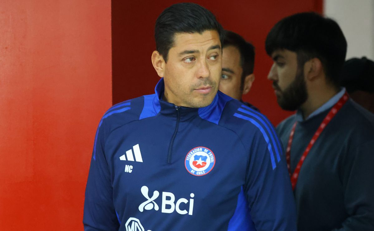 “Ninguna duda”: Exigen el fin del ciclo de Nicolás Córdova en la Roja