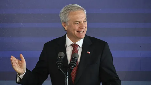 Presidente Kast suma refuerzo desde el fútbol chileno.