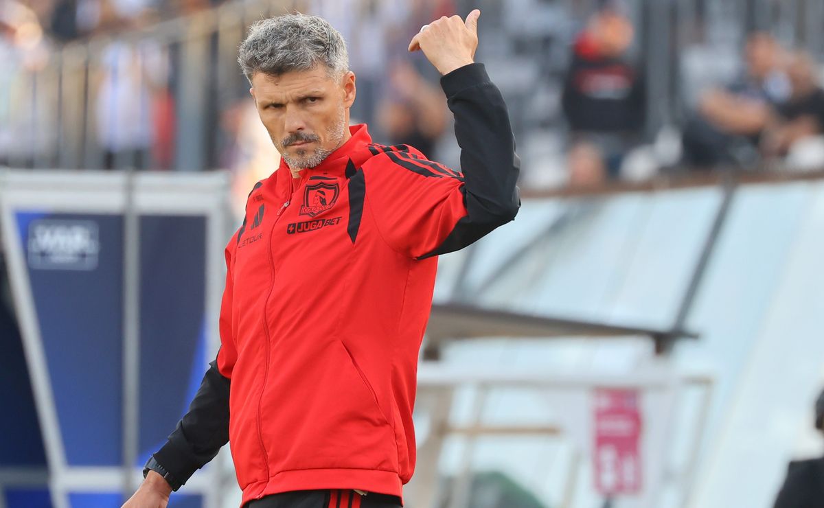 La gran sorpresa que alista Fernando Ortiz en Colo Colo ante la ausencia de goleadores ante Huachipato