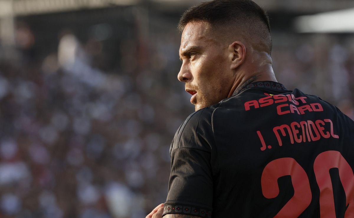 Con cambios importantes: la formación de Colo Colo contra Huachipato en la Copa de la Liga