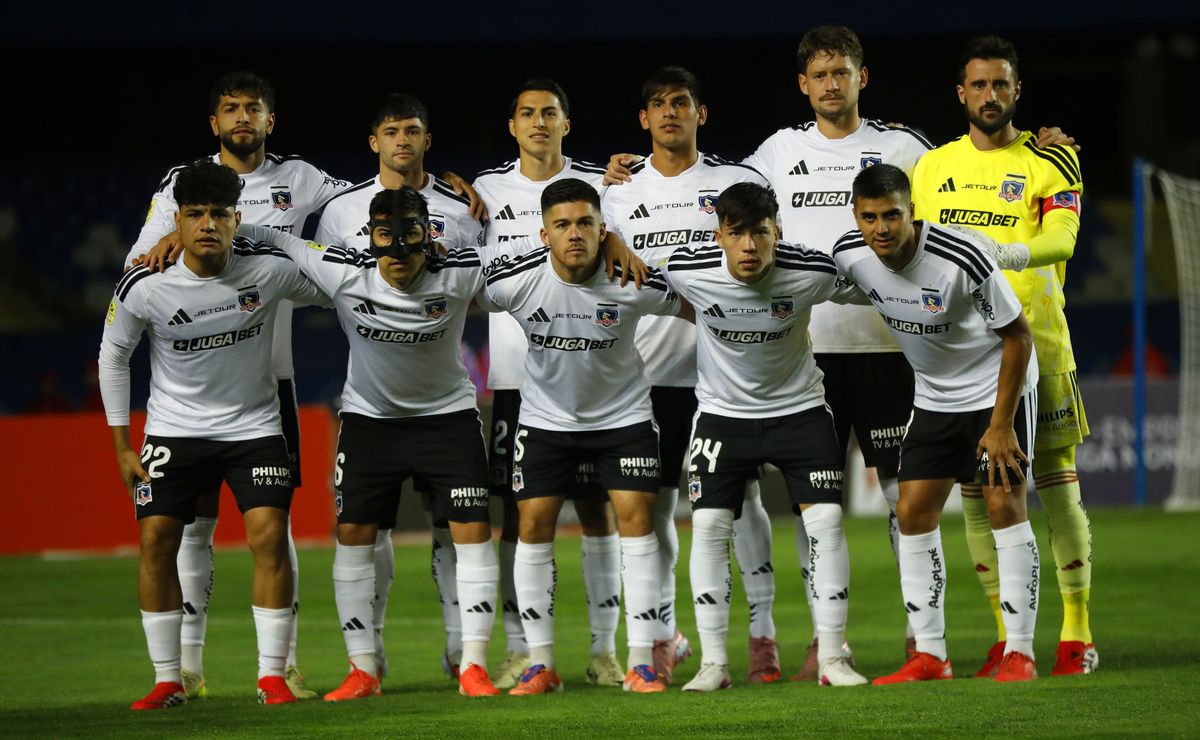 Colo Colo hace cambios de última hora en su formación para enfrentar a Huachipato en la Copa de la Liga