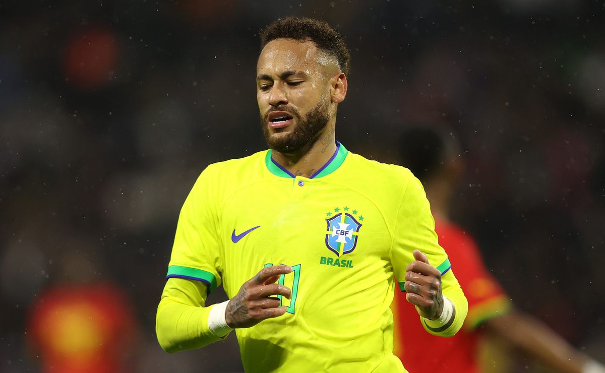 “Sufro, siento dolor, lloro”: la brutal confesión de Neymar por presente fuera de Brasil