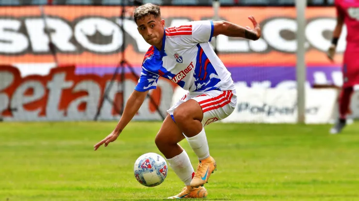 Lucas Assadi termina contrato con la U el 31 de diciembre del 2026.