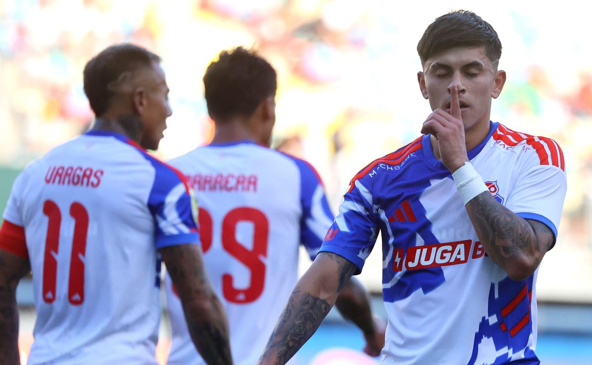 Fue figura en el primer triunfo de Gago como DT de la U de Chile y bromeó con un nuevo apodo: “Cabeza de cono”