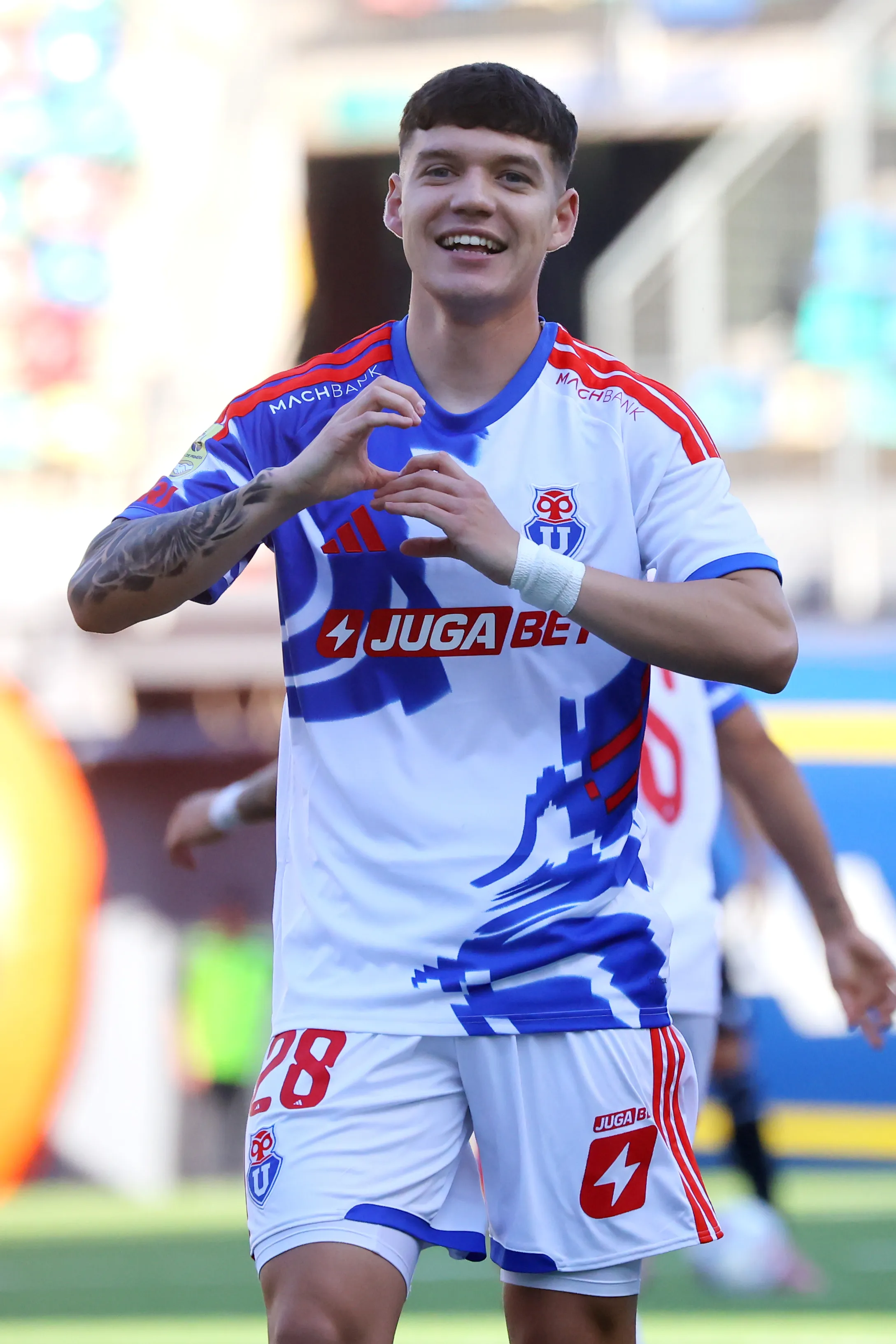 Agustín Arce anotó su primer gol con la U y respondió a la confianza de Fernando Gago. Foto: Photosport.