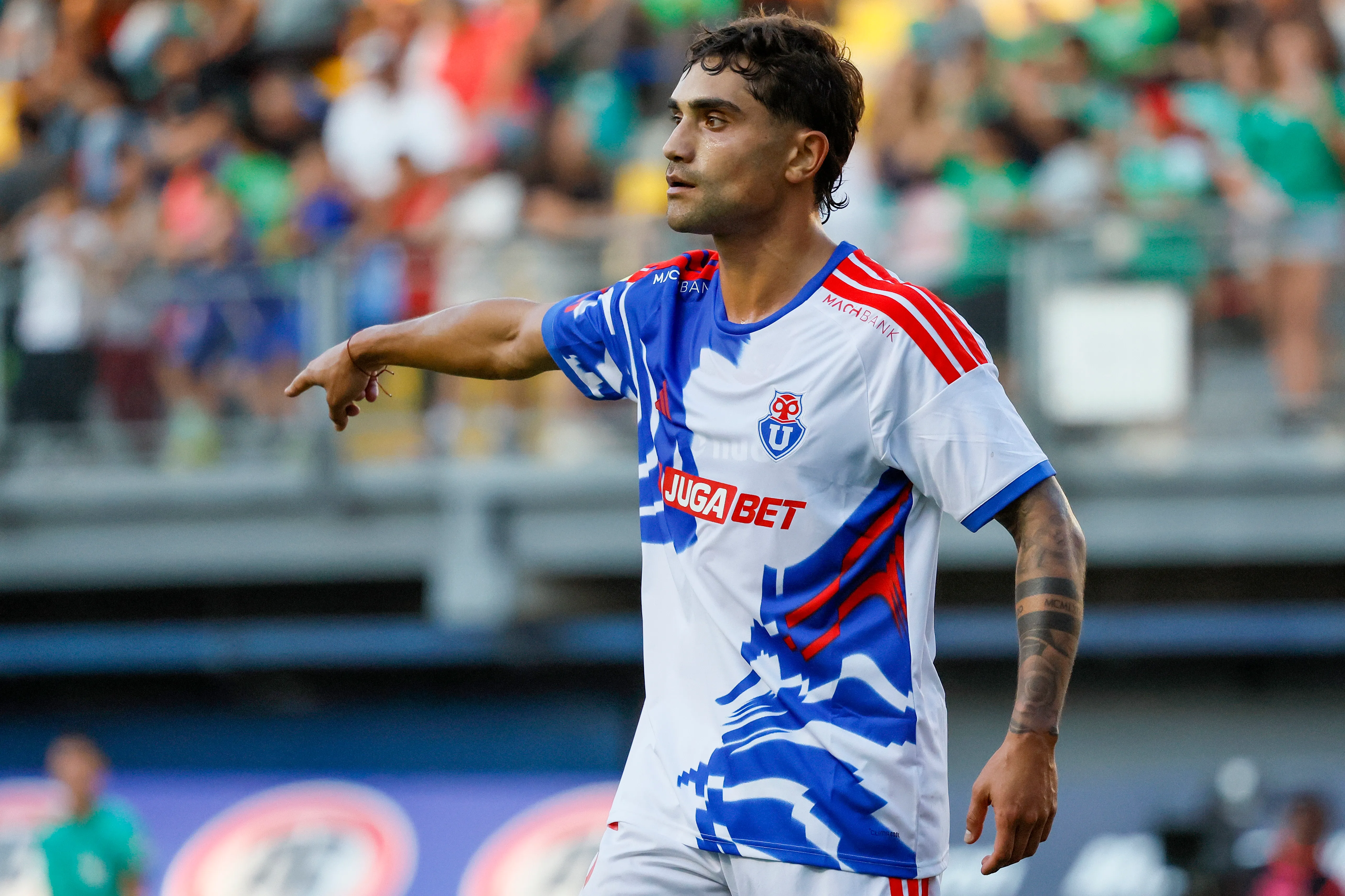 Nicolas Ramírez ha sido titular en los dos partidos con Gago en la U. Foto: Andrés Pina/Photosport