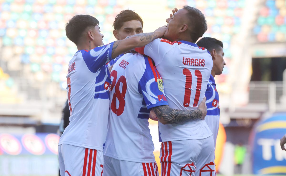 “Va a dar buenas alternativas”: Juvenal Olmos está feliz con Agustín Arce en U. de Chile