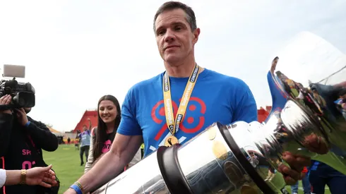 Michael Clark recibe respaldo de Cecilia Pérez para seguir al mando de Azul Azul