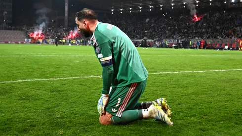 Gianluigi Donnarumma quedó destrozado tras quedar fuera del Mundial con Italia.