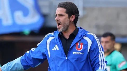 Gago celebra en la U: llegó desde Argentina su pequeño hijo Joaquín.