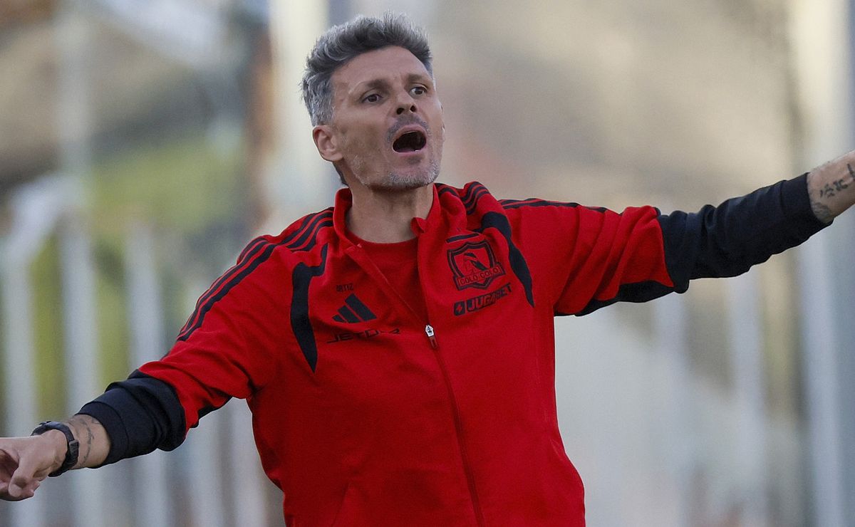 Ortiz destaca el “fuego sagrado” de los jugadores de Colo Colo tras victoria ante Huachipato