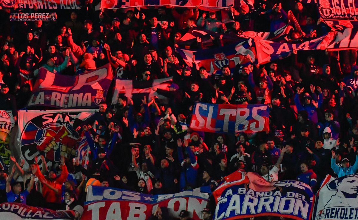 Lo golpearon en Avellaneda y acusa abandono de U. de Chile: “Michael Clark…”