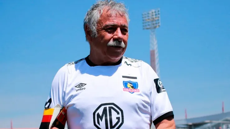 Caszely contó la molestia que hay en Colo Colo con la Sub 17