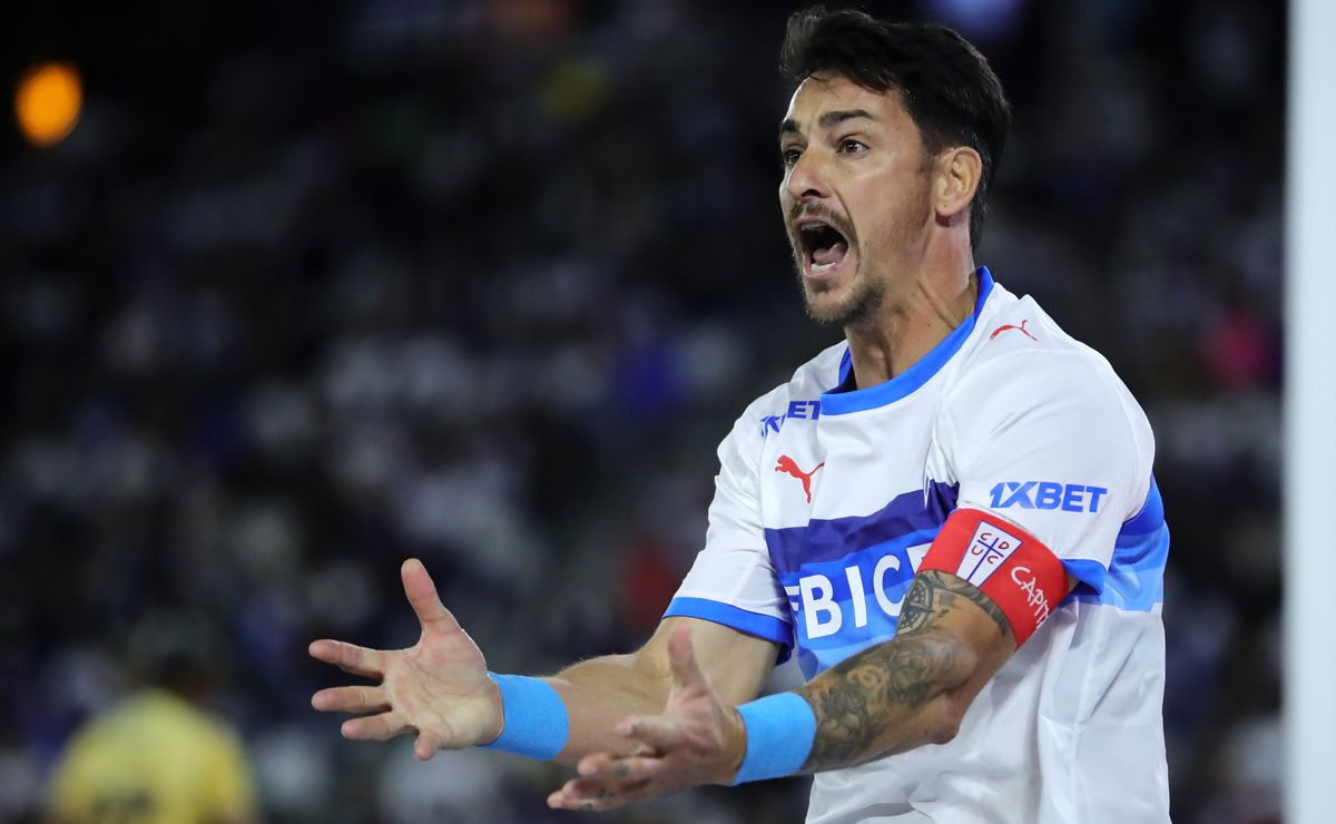 “Acá no corre”: Por qué Conmebol ignora a las autoridades chilenas y complica a U. Católica