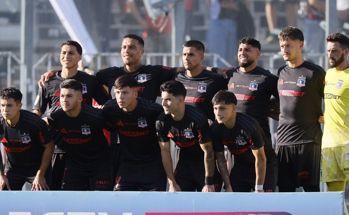 Maximiliano Romero preocupa por su pólvora mojada: “A Colo Colo lo salvan los chicos”