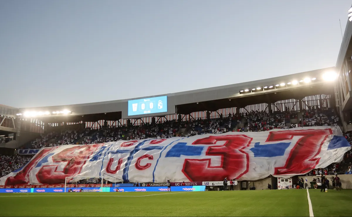 La UC acusa a Riquelme tras caos con la Conmebol por el Claro Arena
