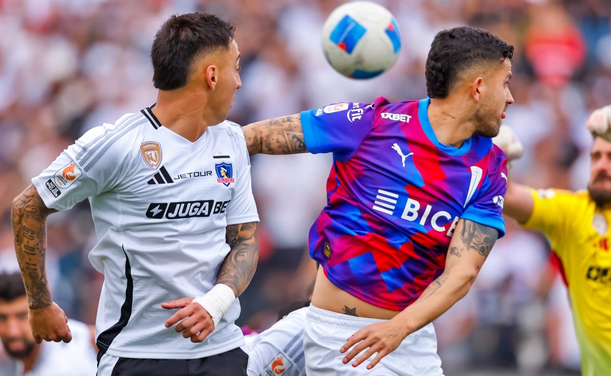 Católica utiliza a Colo Colo como defensa ante Conmebol por entradas a Boca Juniors