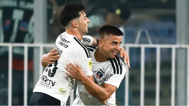 Álvaro Madrid celebra junto a Lautaro Pastrán en el Cacique.