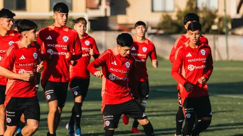 Chile enfrenta a Uruguay por el Sudamericano Sub 17.