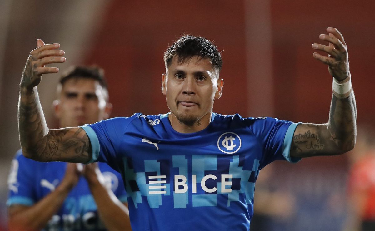 “Está confirmado para jugar”: Nicolás Castillo vuelve a las canchas con una millonada en el horizonte