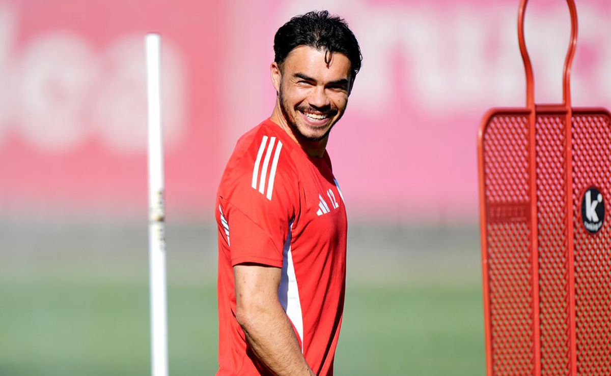 La preocupación en Sevilla por Gabriel Suazo tras su reincorporación desde la selección chilena