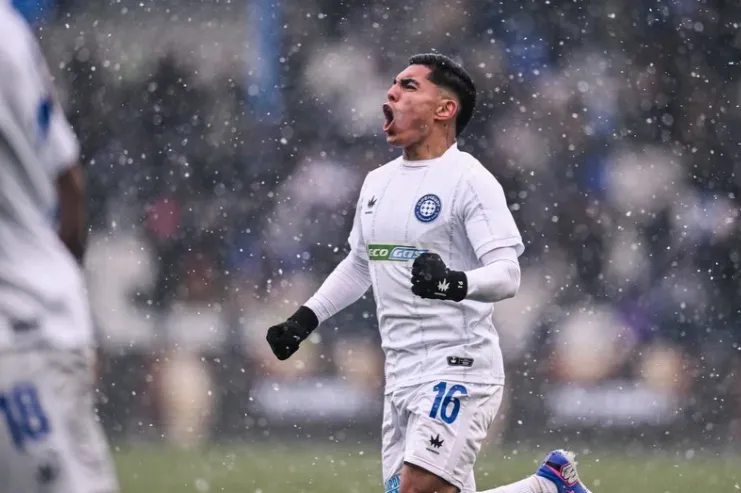 Jordhy Thompson celebra uno de sus goles en el Orenburg, donde llegó en julio de 2024. (Foto: Instagram).
