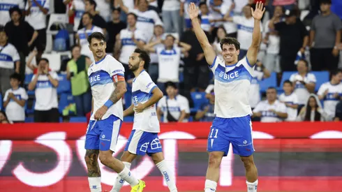 Universidad Católica goleó a Palestino.