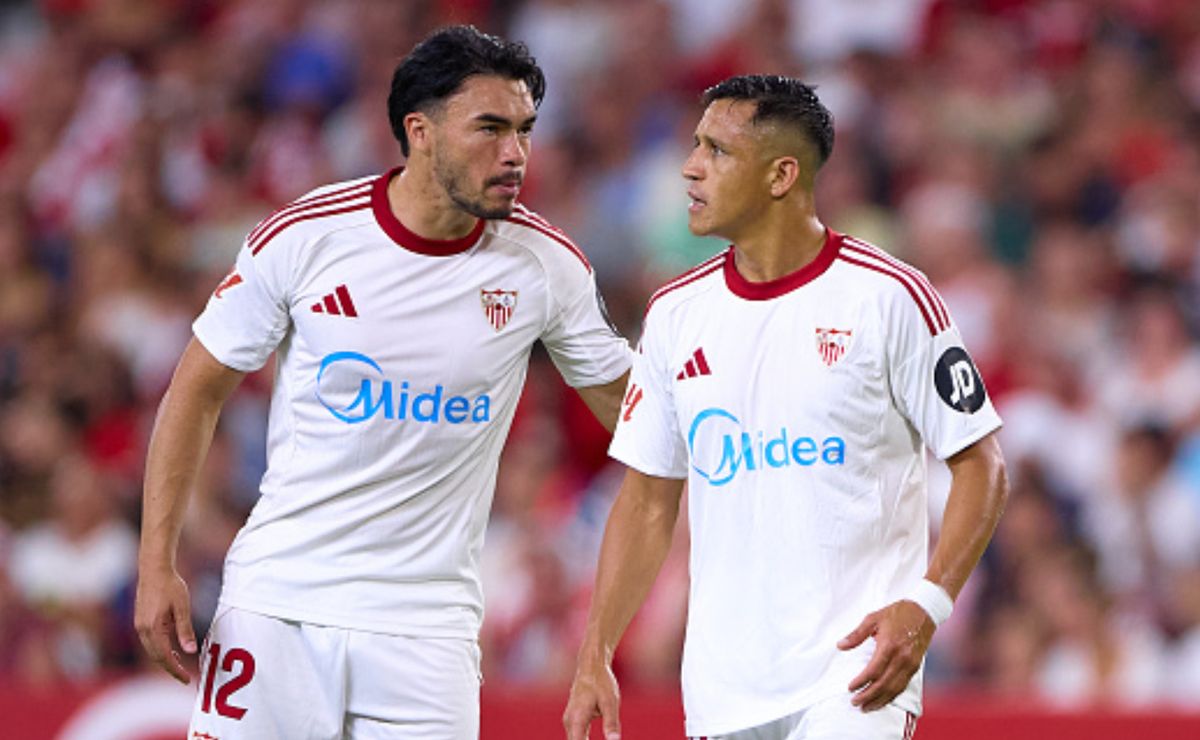 El duro golpe que reciben Alexis Sánchez y Gabriel Suazo en el Sevilla: fuera del once titular