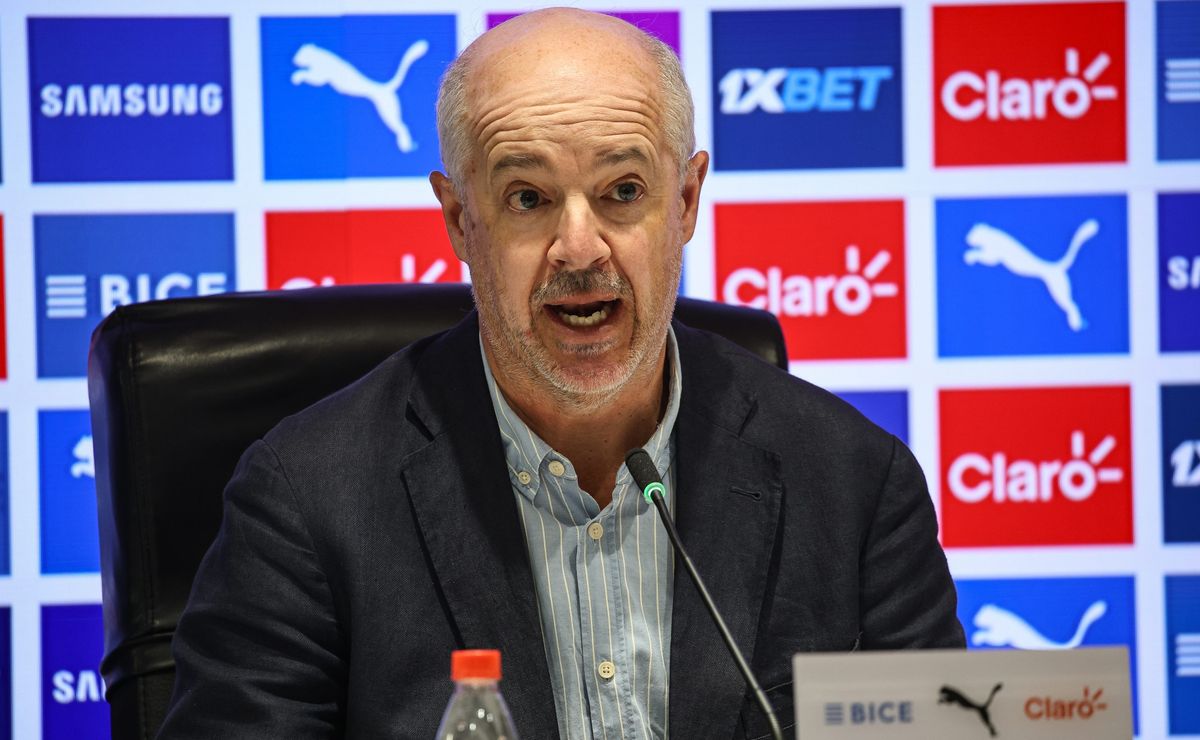 Presidente de la Universidad Católica se tira en contra de la U de Chile con “novedosa” burla