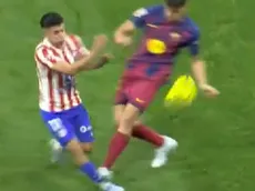 ¿Era roja? Barcelona vence al Atlético con enorme polémica