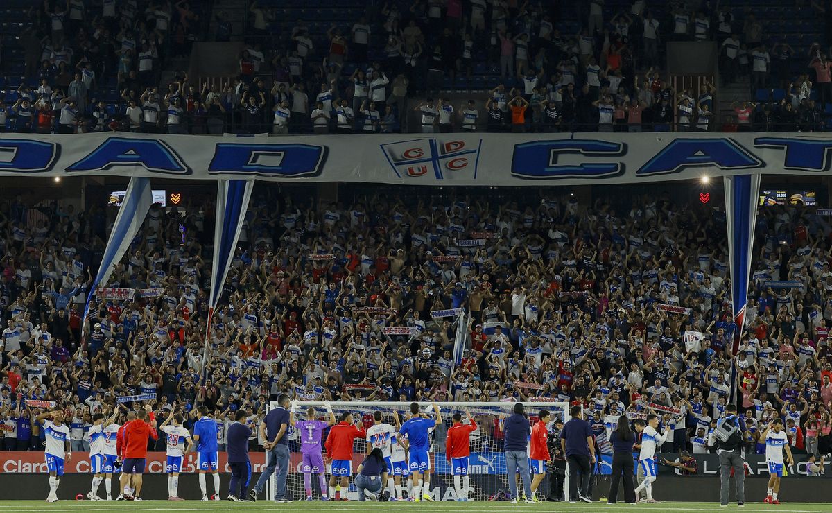 No cabrá nadie más en el Claro Arena de la UC: hinchas de Boca agotan en pocas horas las 2 mil entradas