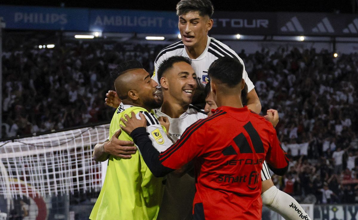 Colo Colo celebra el regreso de Javier Correa: en este partido volverá a las canchas
