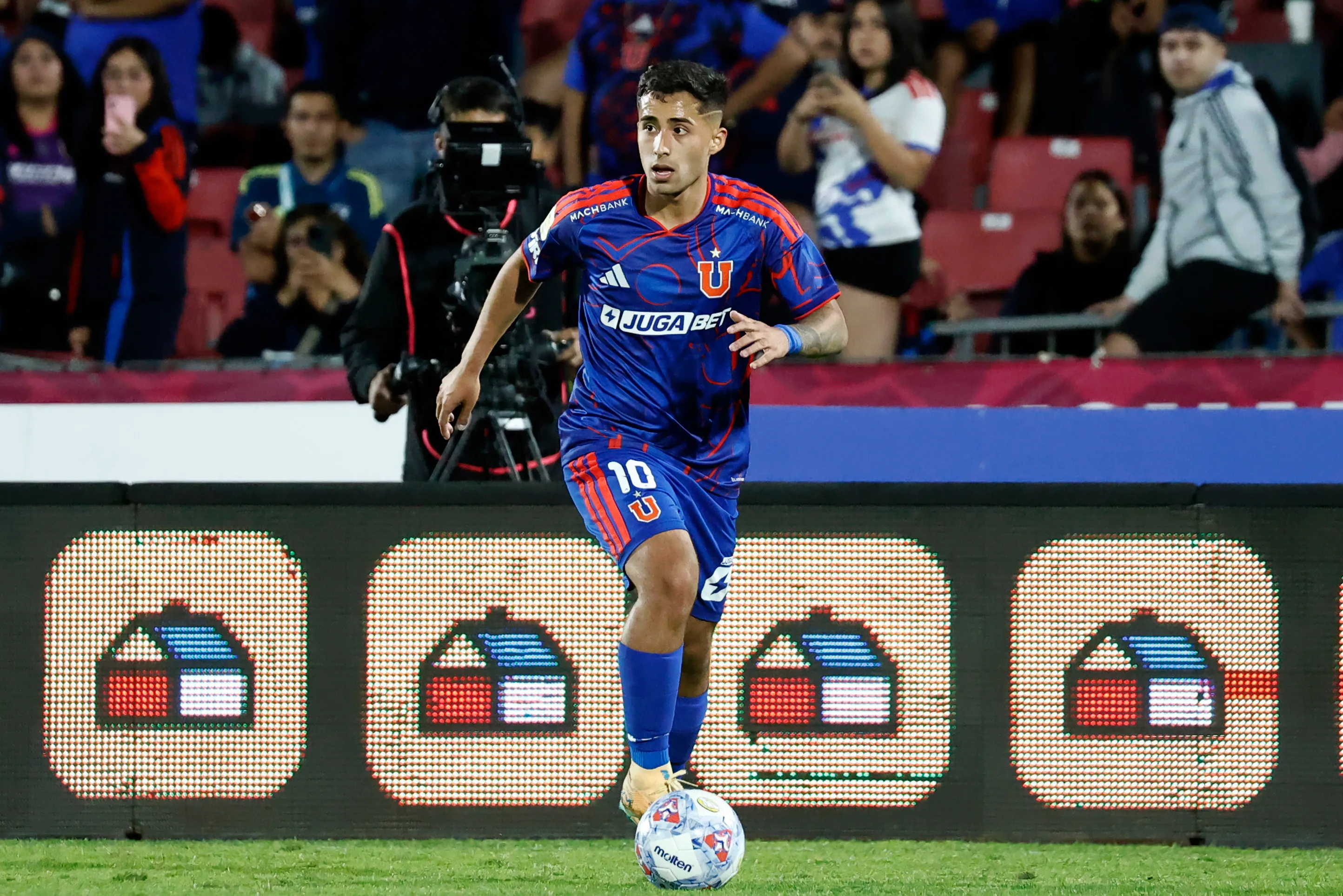 U de Chile recuperó a Lucas Assadi