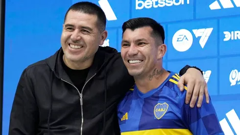 Juan Román Riquelme tiene amistad con Gary Medel.