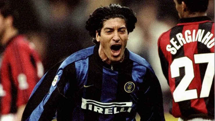 Iván Zamorano jugó entre 1996 y 2001 en Inter.