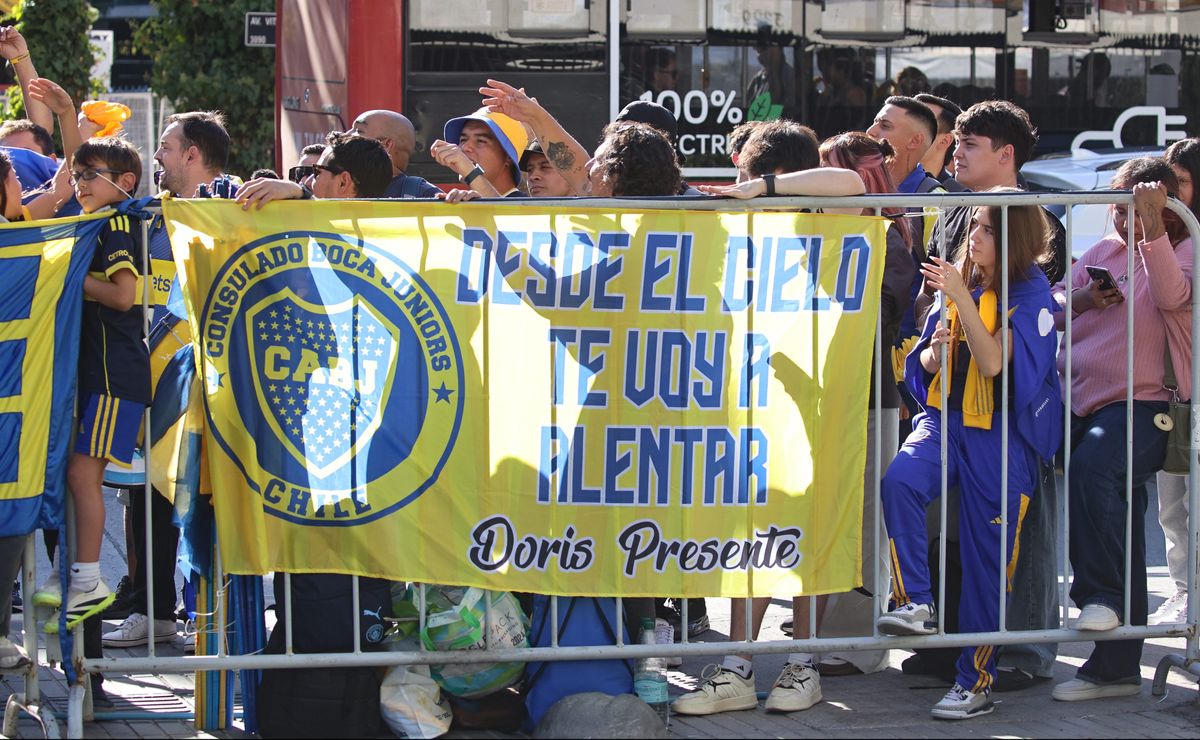 Denuncian violentos robos con armas de fuego a hinchas de Boca Juniors en Chile