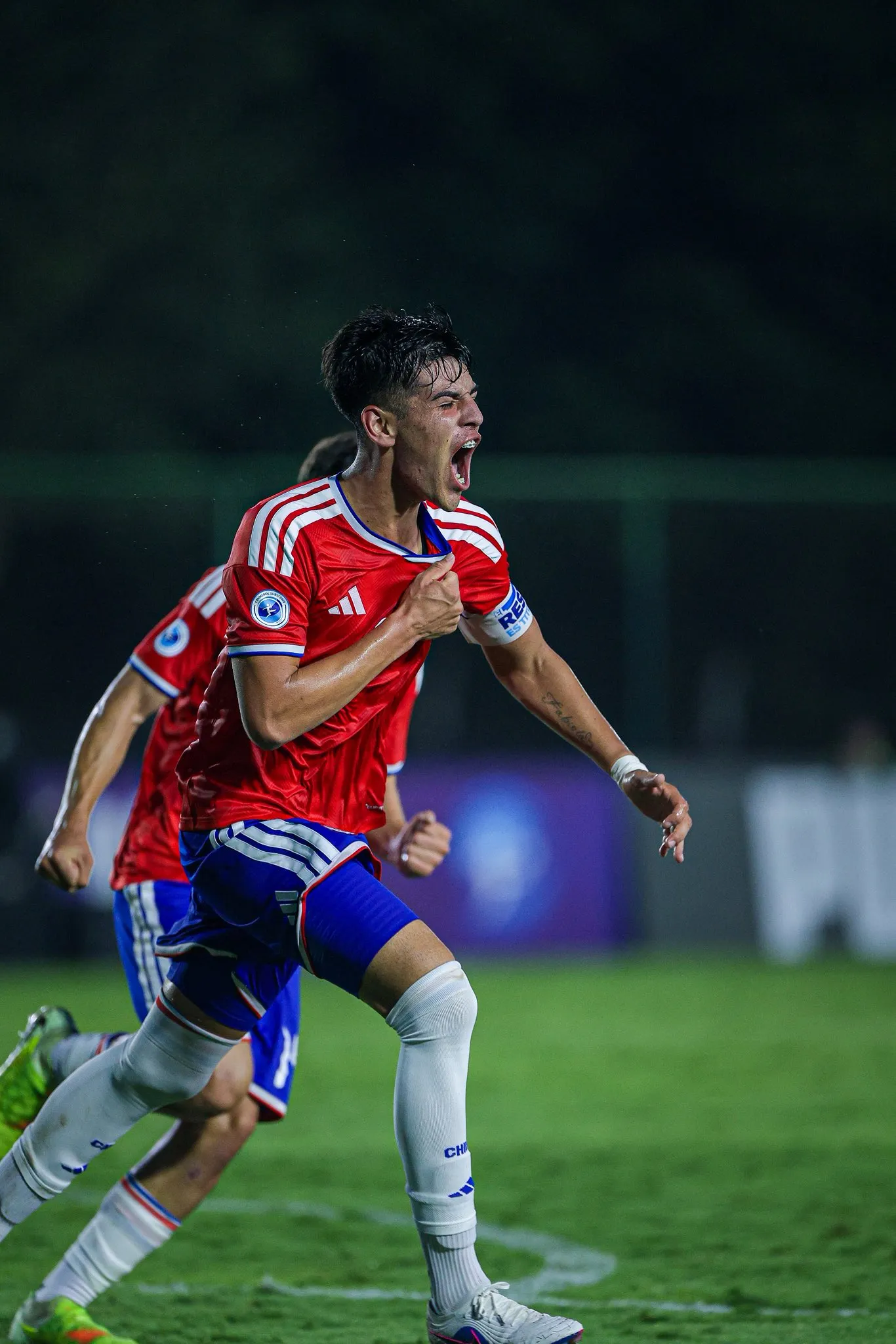 Chile empató con Uruguay en los últimos minutos.